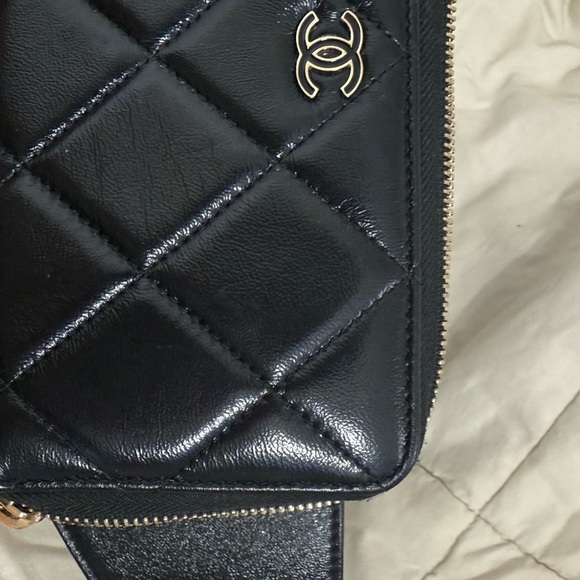 Chanel Black Quilted lambskin Leather Belt Bag - Picture 12 of 13